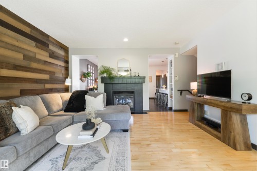 362 Griesbach School Road, Edmonton, AB 