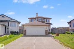 262 DUNVEGAN Road  Edmonton, AB T5L 5E5