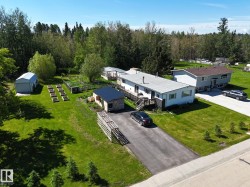 4707 54 Avenue  Wildwood, AB T0E 2M0