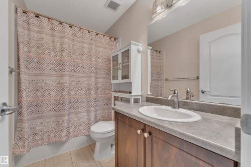 6140 18 Avenue, Edmonton, AB 