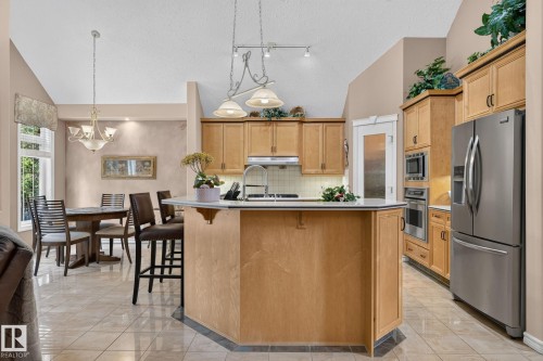 6 Prestige Point Nw, Edmonton, AB 