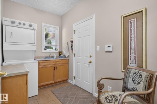 6 Prestige Point Nw, Edmonton, AB 