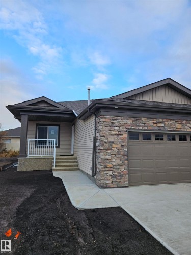 #44 11 Dalton Li, Spruce Grove, AB - Outdoor With Deck Patio Veranda