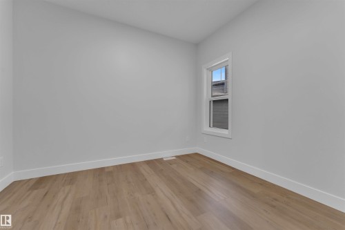 3503 42 Avenue, Beaumont, AB - Indoor Photo Showing Other Room