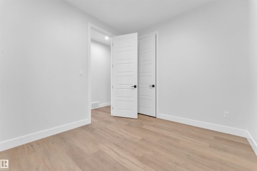3503 42 Avenue, Beaumont, AB - Indoor Photo Showing Other Room