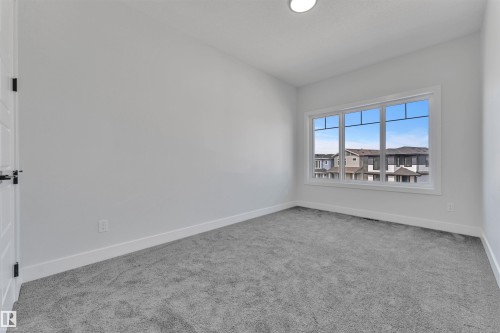 3503 42 Avenue, Beaumont, AB - Indoor Photo Showing Other Room