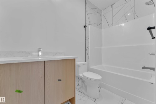 3503 42 Avenue, Beaumont, AB - Indoor Photo Showing Bathroom