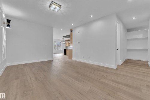 3503 42 Avenue, Beaumont, AB - Indoor Photo Showing Other Room
