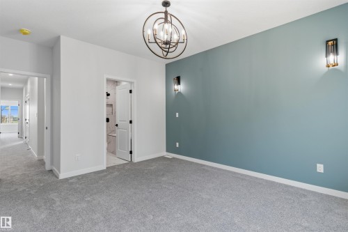 1721 Crossbill Loop, Edmonton, AB 