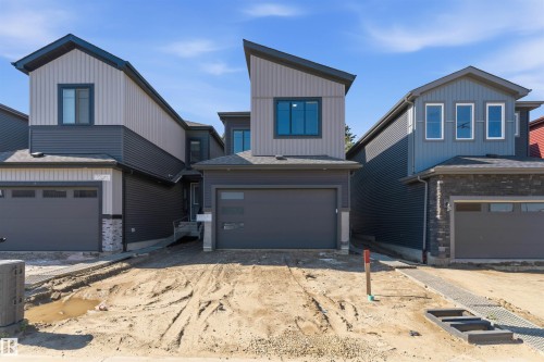 1721 Crossbill Loop, Edmonton, AB 