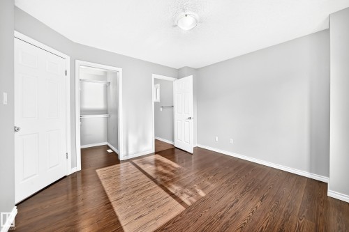 12124 122 Street, Edmonton, AB 