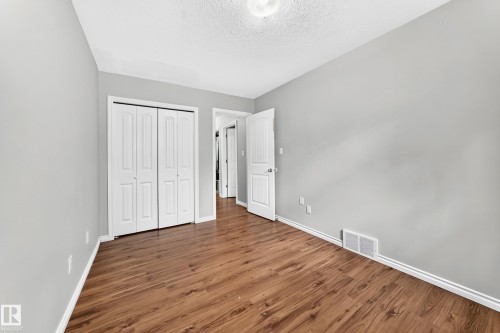 12124 122 Street, Edmonton, AB 