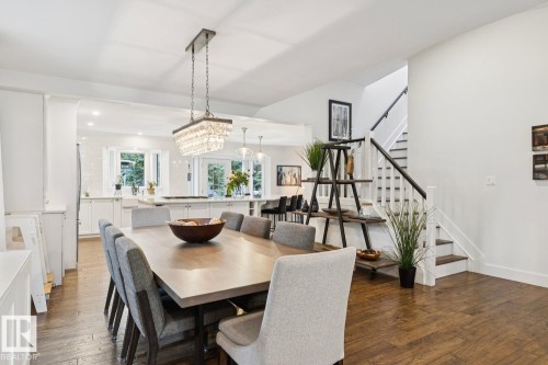 420 Olsen Close, Edmonton, AB - Indoor Photo Showing Dining Room