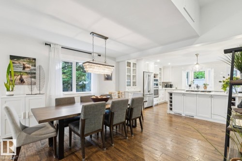 420 Olsen Close, Edmonton, AB - Indoor Photo Showing Dining Room