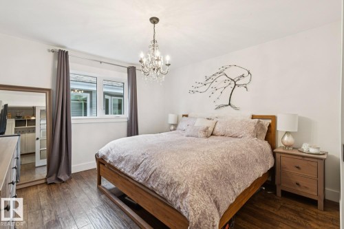 420 Olsen Close, Edmonton, AB - Indoor Photo Showing Bedroom