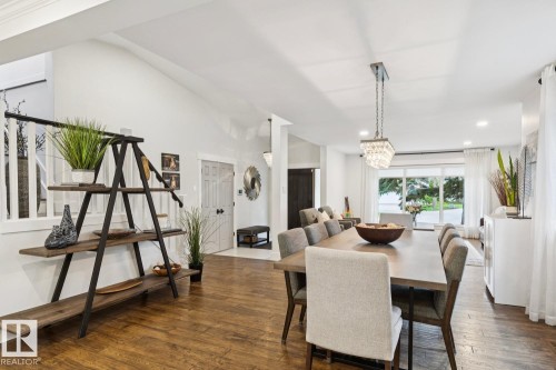 420 Olsen Close, Edmonton, AB - Indoor Photo Showing Dining Room