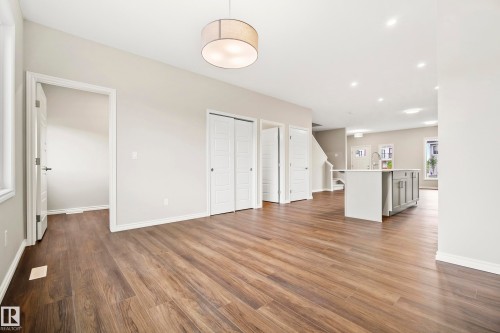 1222 Mcleod Avenue, Spruce Grove, AB - Indoor Photo Showing Other Room