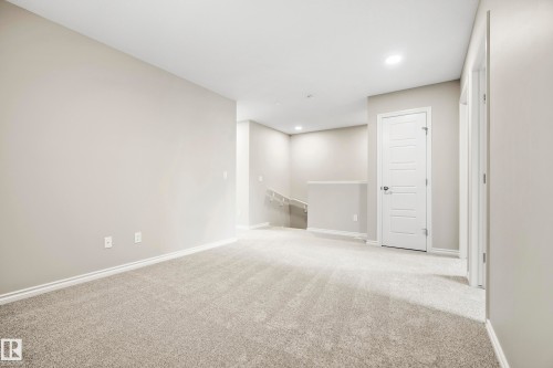 1222 Mcleod Avenue, Spruce Grove, AB - Indoor Photo Showing Other Room