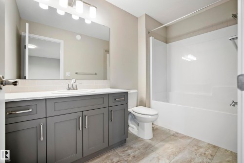 1222 Mcleod Avenue, Spruce Grove, AB - Indoor Photo Showing Bathroom