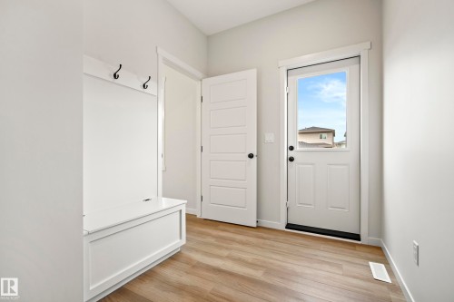 1224 Mcleod Avenue, Spruce Grove, AB - Indoor Photo Showing Other Room
