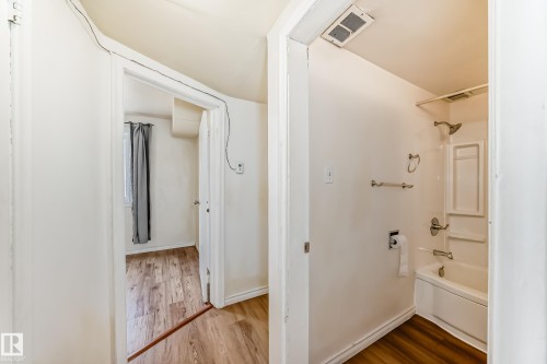 11716 124 Street, Edmonton, AB 
