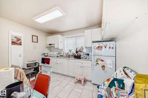 11716 124 Street, Edmonton, AB 