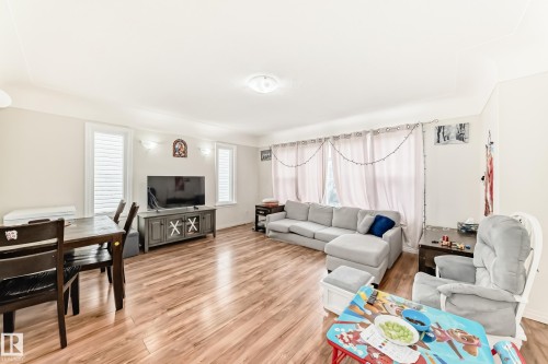 11716 124 Street, Edmonton, AB 