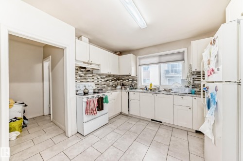11716 124 Street, Edmonton, AB 