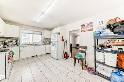 11716 124 Street, Edmonton, AB 
