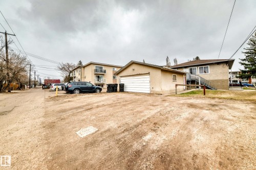 11716 124 Street, Edmonton, AB 