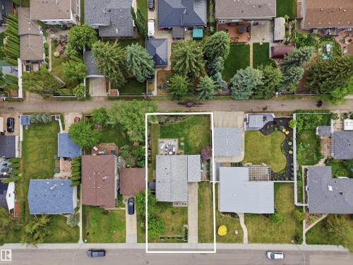 6905 102A Avenue, Edmonton, AB 