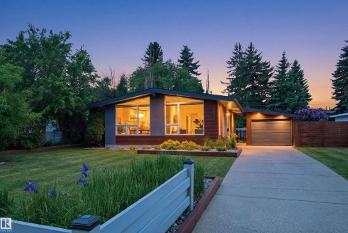 6905 102A Avenue, Edmonton, AB 