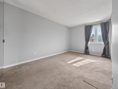 17092 67 Avenue, Edmonton, AB - Indoor Photo Showing Other Room