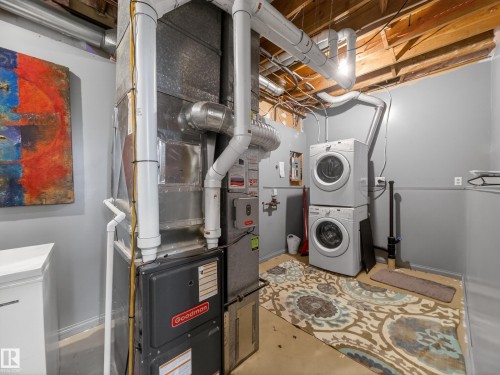 17092 67 Avenue, Edmonton, AB - Indoor Photo Showing Laundry Room