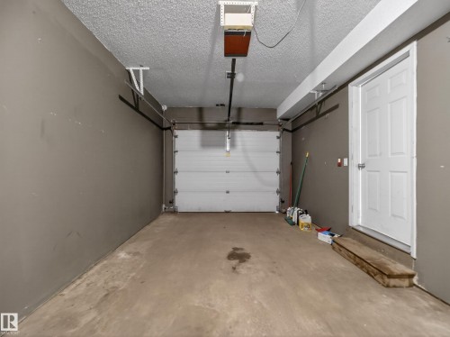 17092 67 Avenue, Edmonton, AB - Indoor Photo Showing Garage