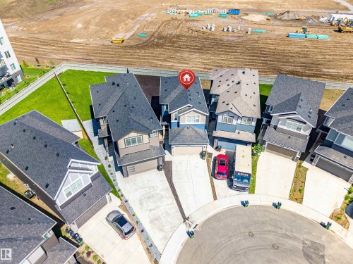 Aerial perspective highlighting a cul-de-sac and residential properties - 8426 228A Street Nw, Edmonton, AB - Outdoor