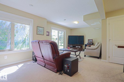 165 5420 Grant Macewan Boulevard, Leduc, AB 