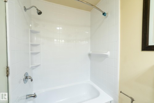 18289 74 Avenue, Edmonton, AB 