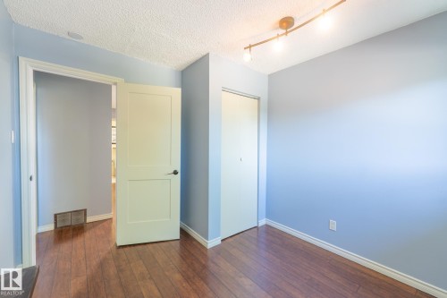 18289 74 Avenue, Edmonton, AB 