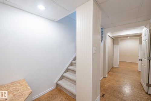 18289 74 Avenue, Edmonton, AB 