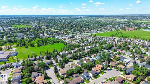 18289 74 Avenue, Edmonton, AB 