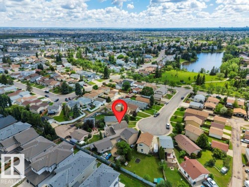 17927 92A Street, Edmonton, AB 