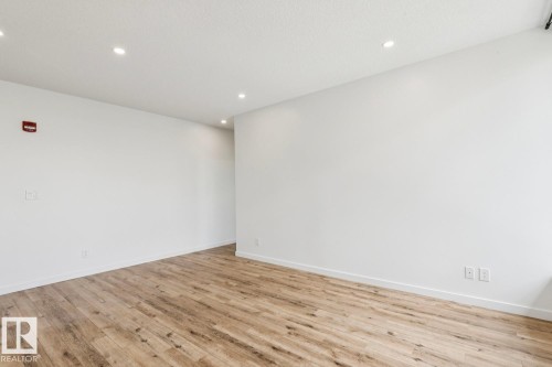 415 11503 76 Avenue, Edmonton, AB 