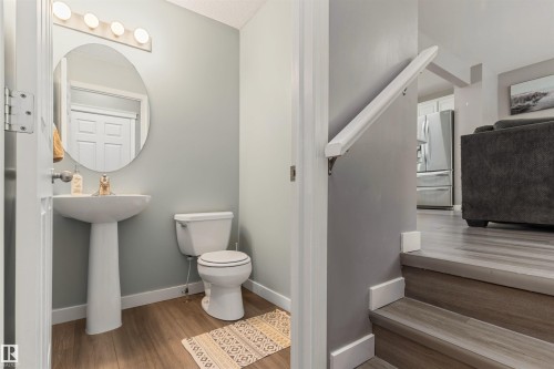 7824 14 Avenue, Edmonton, AB 