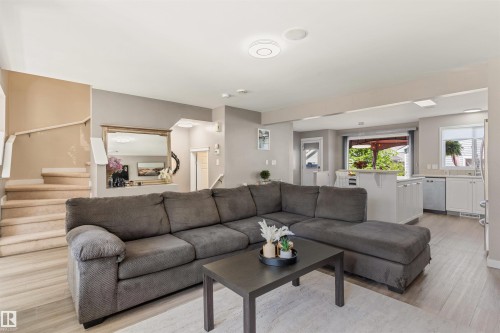 7824 14 Avenue, Edmonton, AB 