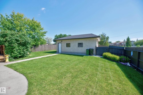 3104 138 Avenue, Edmonton, AB 