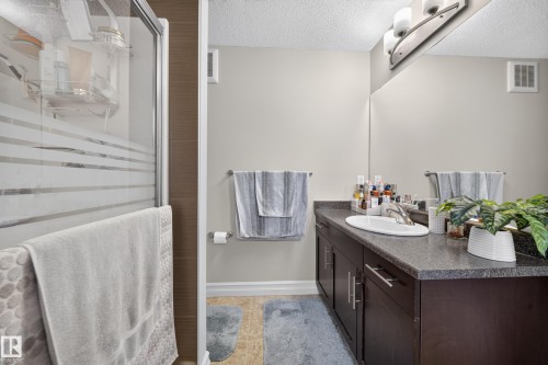 16537 134 Street, Edmonton, AB 