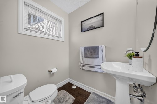 16537 134 Street, Edmonton, AB 