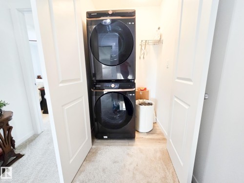 70 50 Mclaughlin Drive, Spruce Grove, AB - Indoor Photo Showing Laundry Room