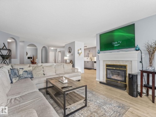 212 15499 Castle Downs Road, Edmonton, AB 